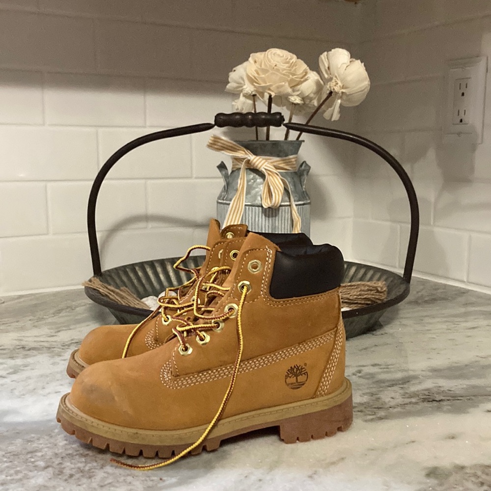 Kids Timberland waterproof boot size 13